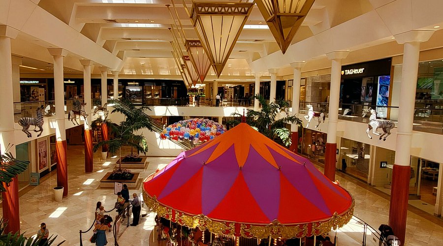 SouthCoast Services Company, LLC office location in La Jolla, CA providing expert hotel staffing solutions